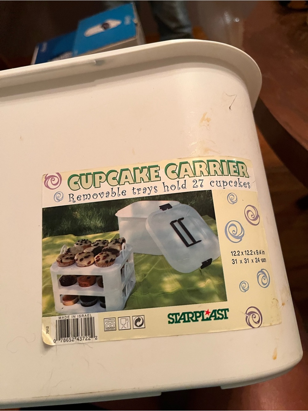 White Cupcake Carrier with Removable Trays - Holds 27